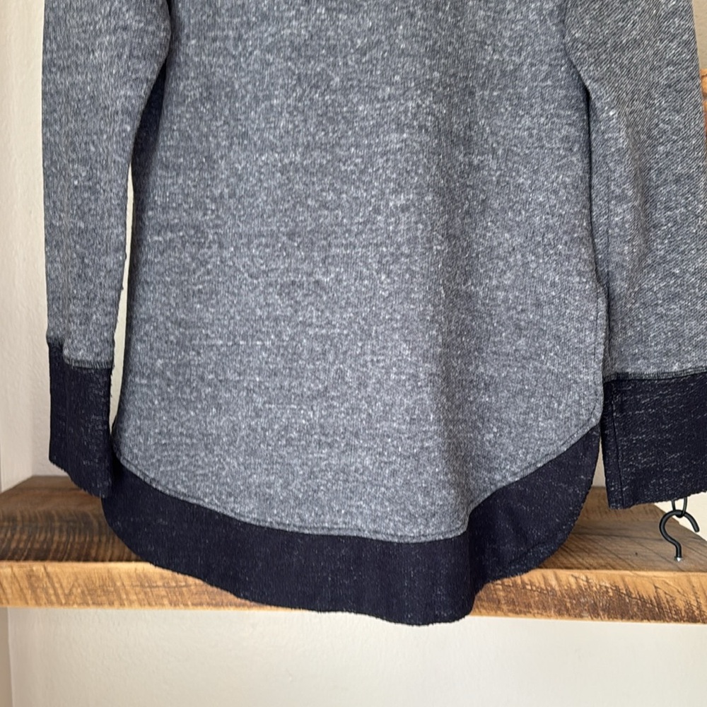 VENUS Tunic Length Zip-Up Hoodie
Jacket, size L - Picture 15 of 16